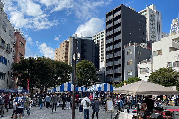 仲見世通屋台村は本日16時まで！